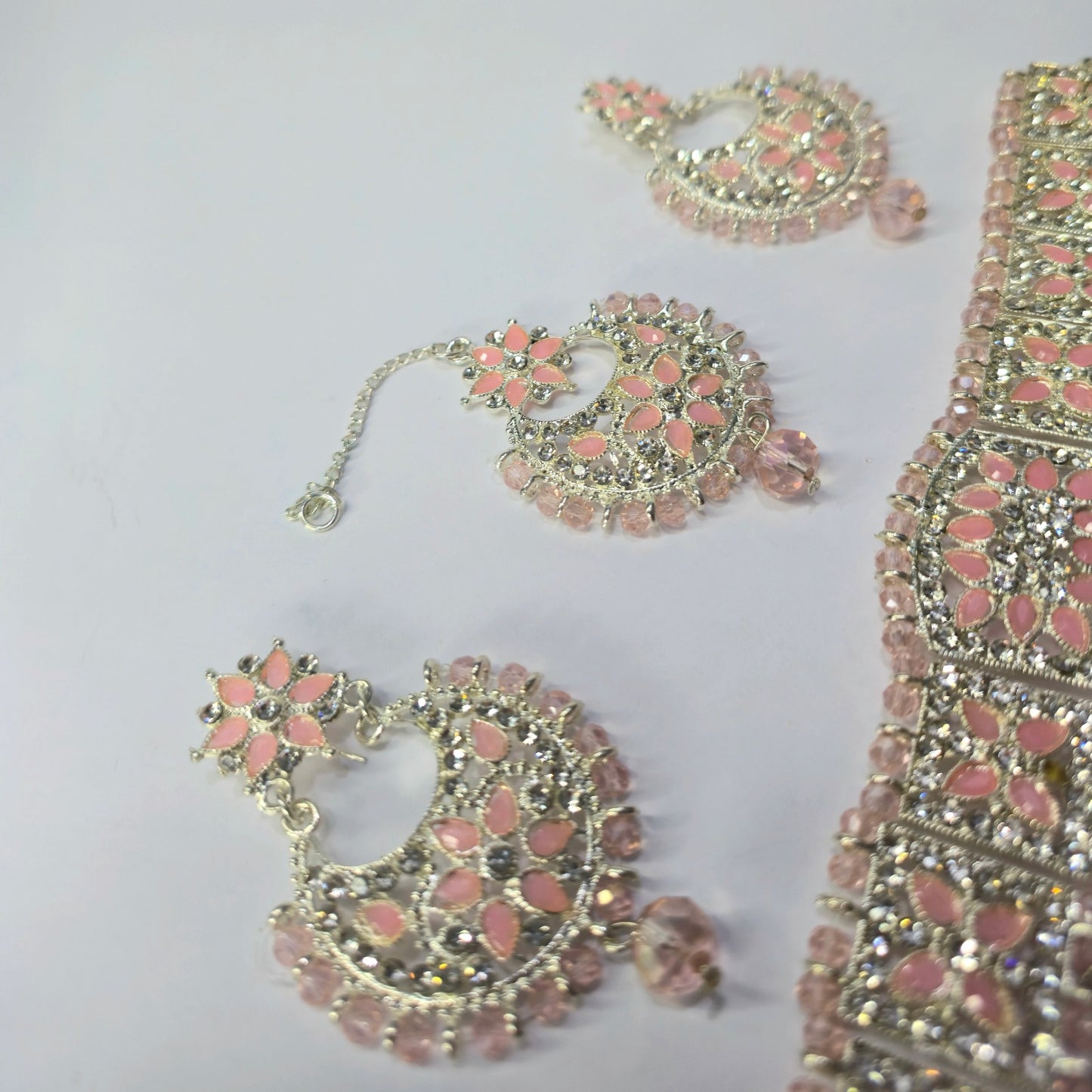 Elegant Pink Crystal Choker Set